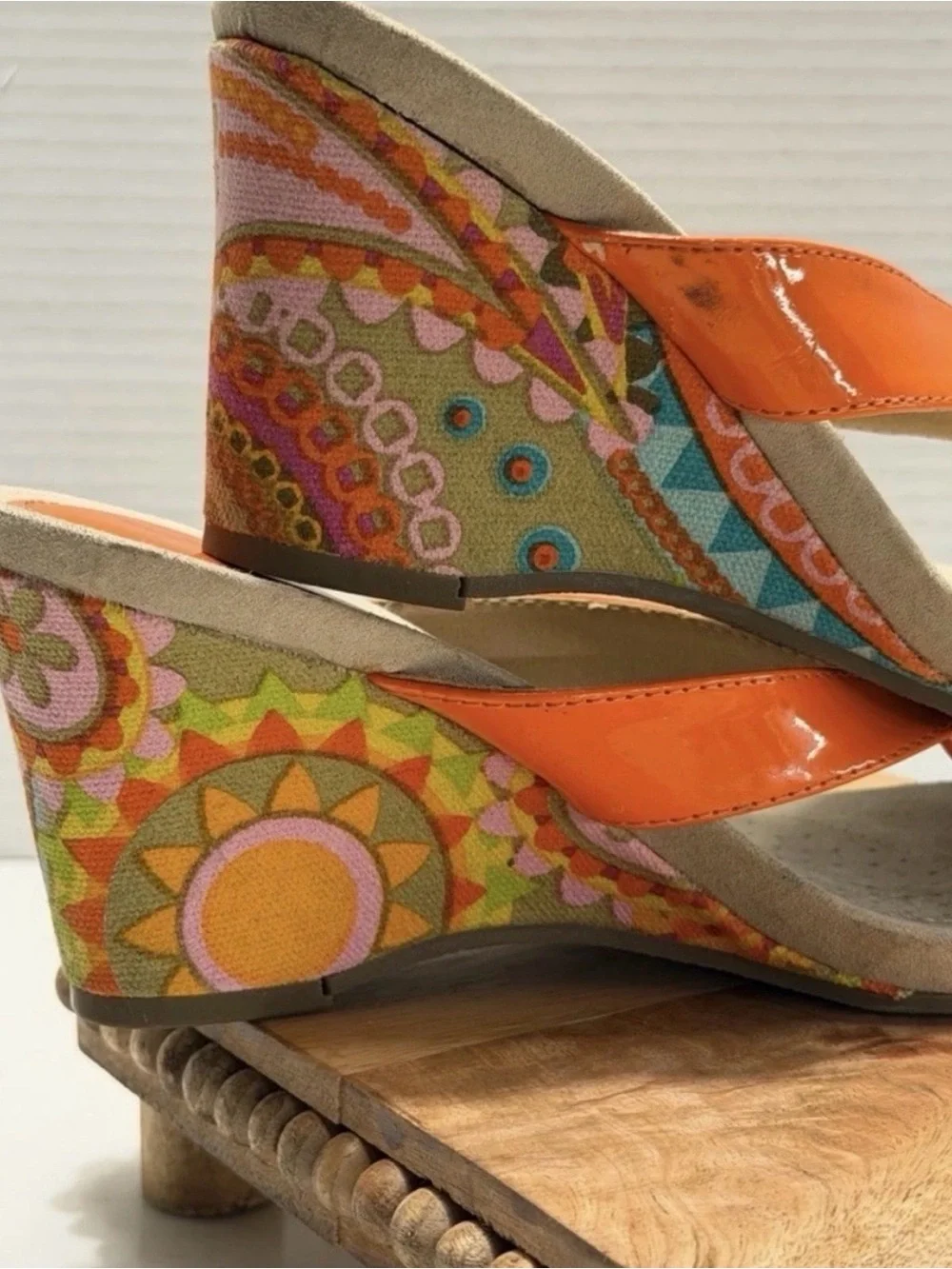 Coach and Four Vibrant Orange Sandals Boho  Hippie Summer Festival Size 6